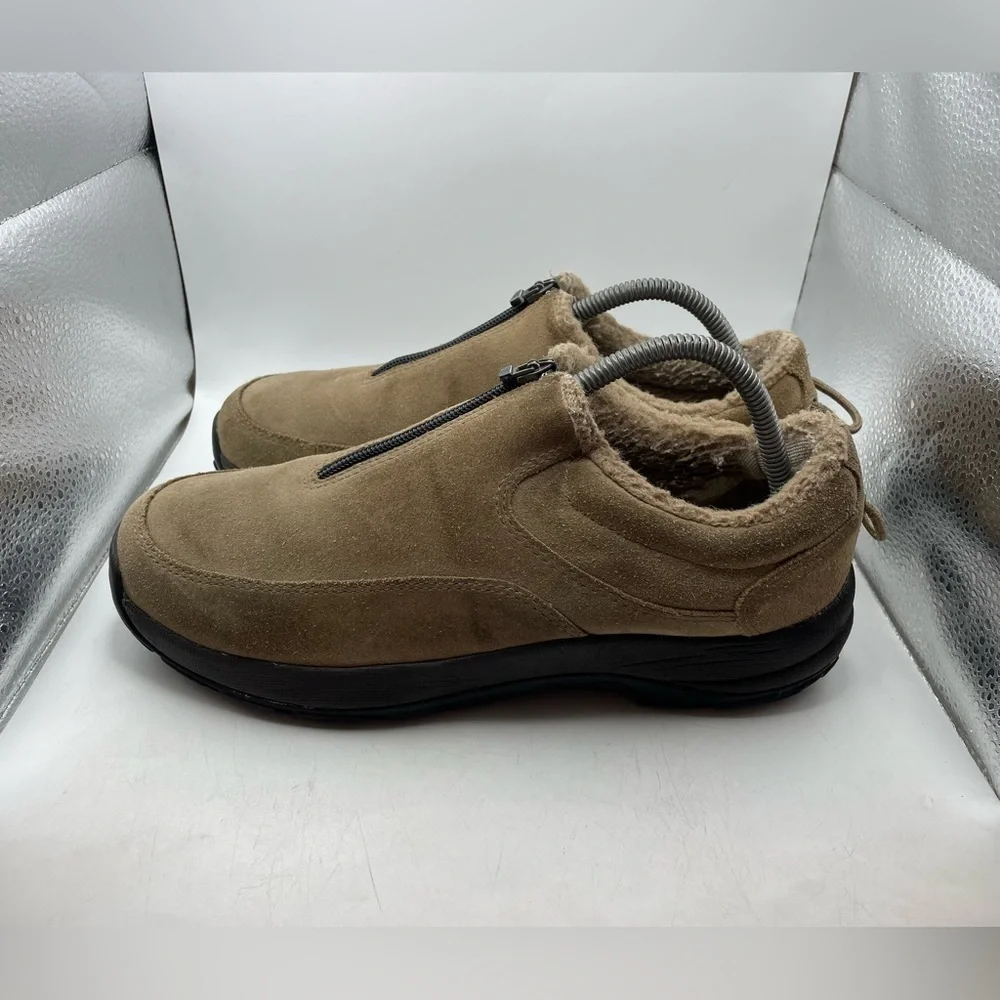 L.L Bean Men's Tan Suede Slip-On Shoes size 8.5